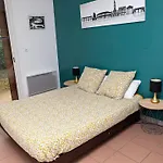 Hi Hostal