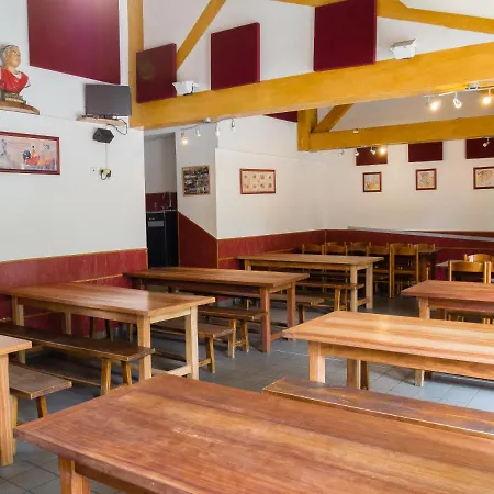 Hostel Hi